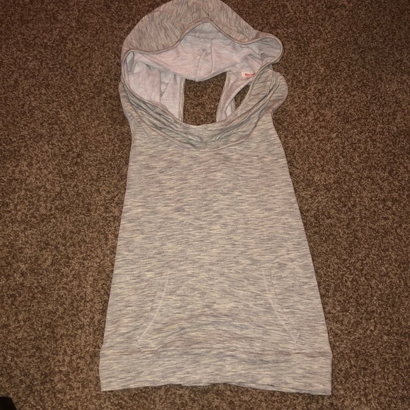 Mossimo Supply Co. Tops - NWOT Mossimo Gray Workout Tank Mossimo Supply Co. Tops - NWOT Mossimo Gray Workout Tank